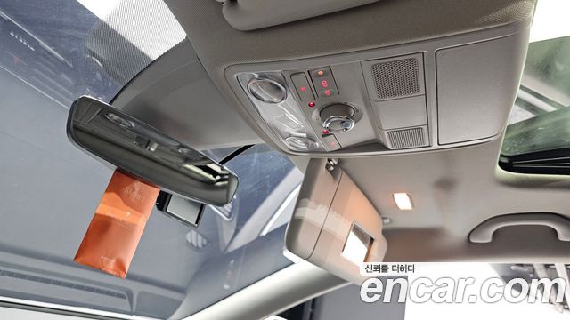 Volkswagen Passat 2018 — photo 17
