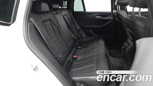 BMW X4 2023 — photo 12