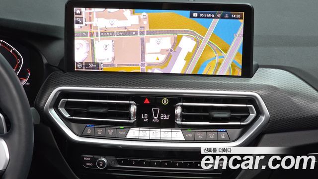BMW X4 2023 — photo 14