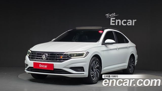 Volkswagen Jetta 2021 — photo 1