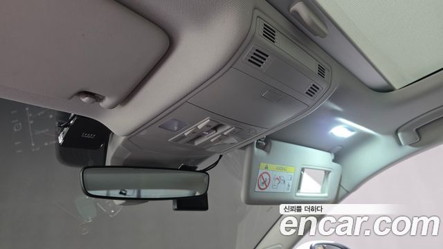 Volkswagen Jetta 2021 — photo 28