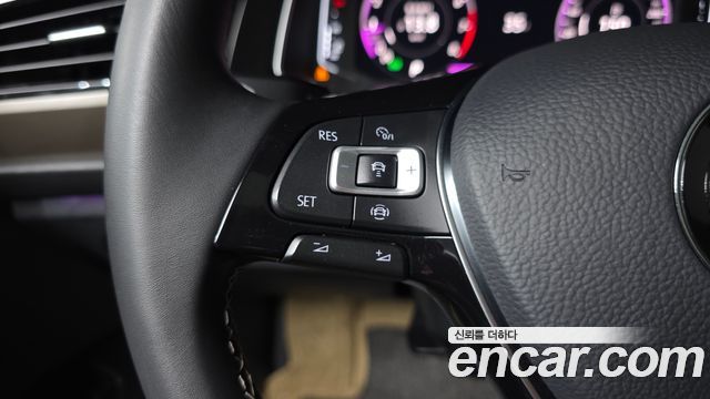 Volkswagen Jetta 2021 — photo 29