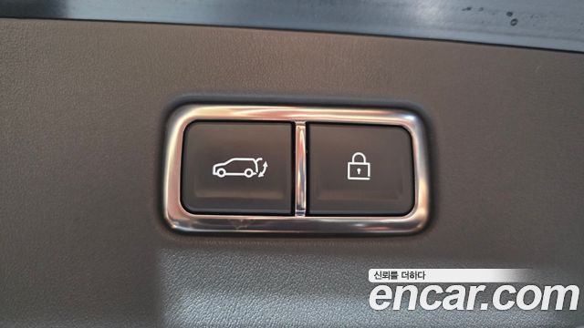 Kia EV9 2024 — photo 23