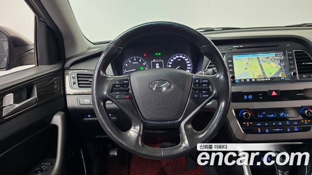 Hyundai Sonata 2015 — photo 12