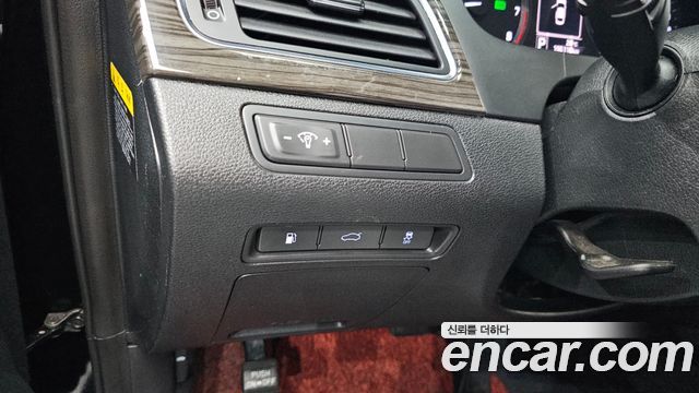 Hyundai Sonata 2015 — photo 16