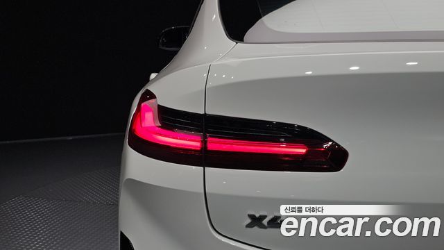 BMW X4 2025 — photo 9