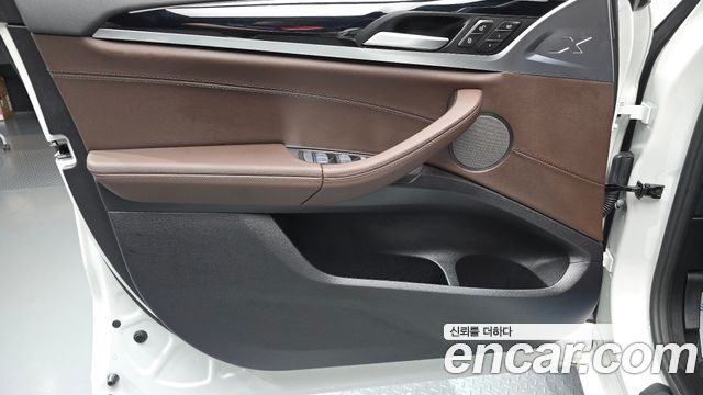 BMW X4 2025 — photo 14