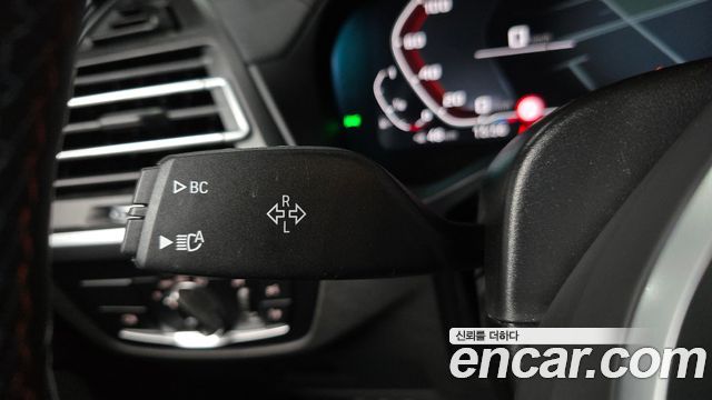 BMW X4 2025 — photo 32