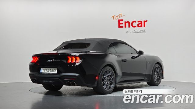 Ford Mustang 2024 — photo 2