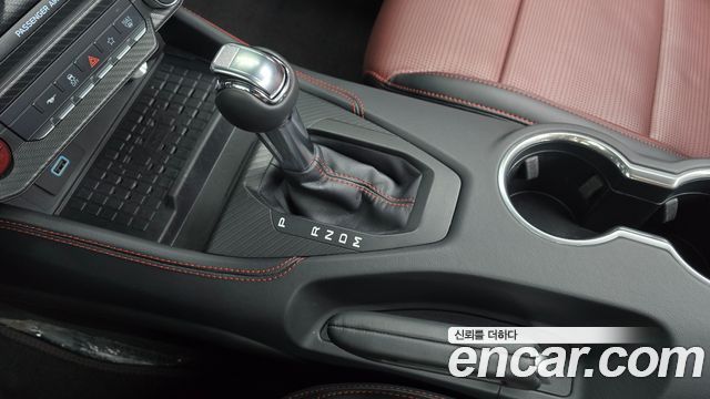 Ford Mustang 2024 — photo 9