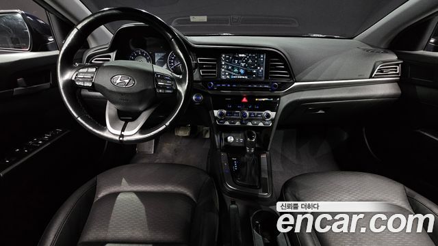 Hyundai AVANTE 2020 — photo 7