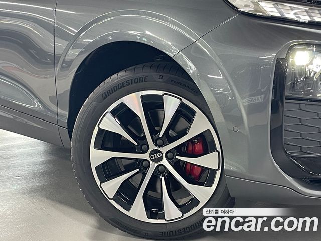 Audi Q3 2026 — photo 9