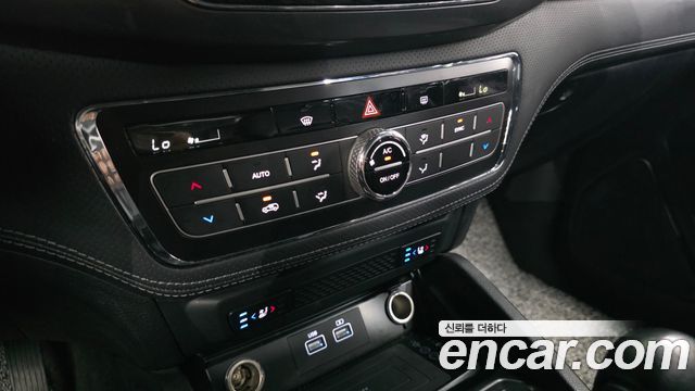 KG Mobility Rexton 2022 — photo 22