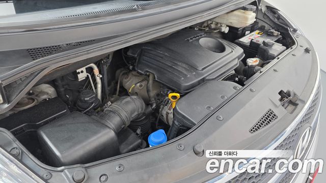 Hyundai Starex 2014 — photo 6