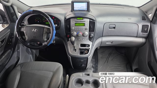 Hyundai Starex 2014 — photo 7