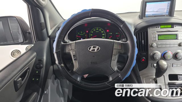 Hyundai Starex 2014 — photo 14
