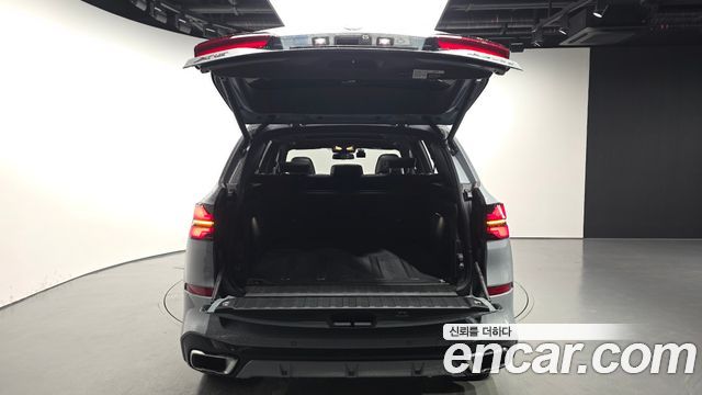 BMW X5 2025 — photo 26