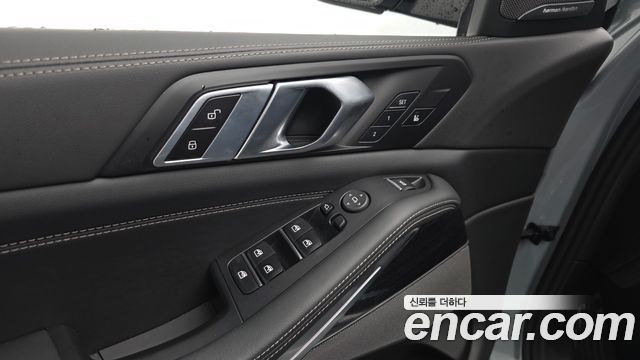 BMW X5 2025 — photo 37