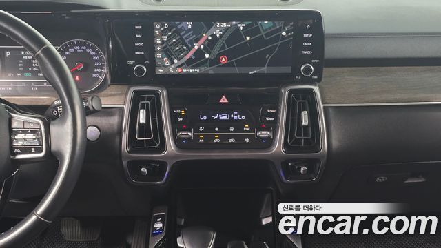 Kia Sorento 2021 — photo 17