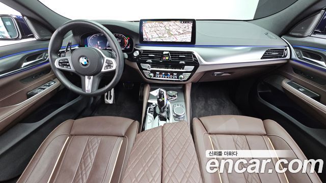 BMW Gran Turismo 2024 — photo 10
