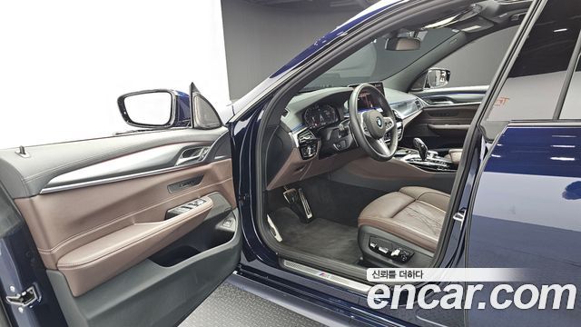 BMW Gran Turismo 2024 — photo 13