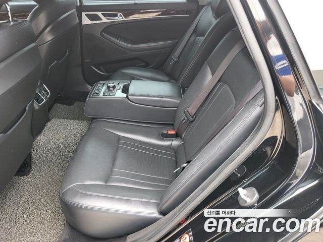 Hyundai Genesis 2014 — photo 9