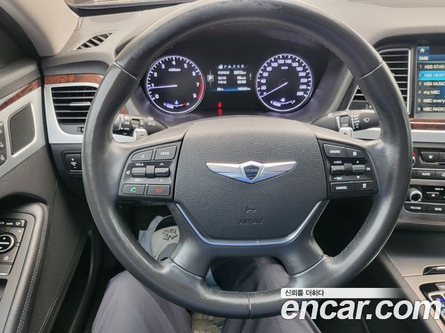 Hyundai Genesis 2014 — photo 14
