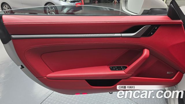 Porsche 911 2024 — photo 15