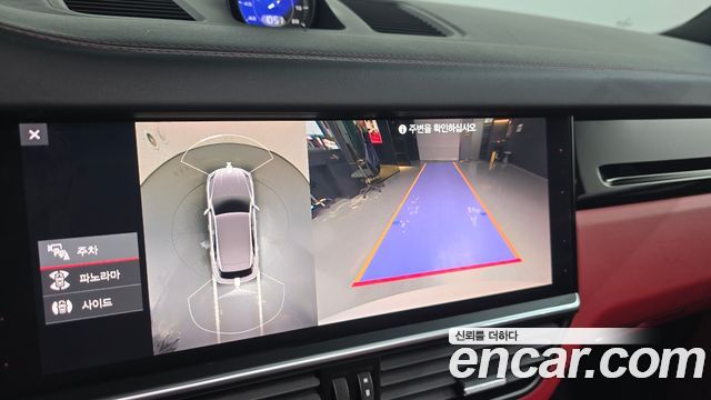 Porsche Cayenne 2021 — photo 21