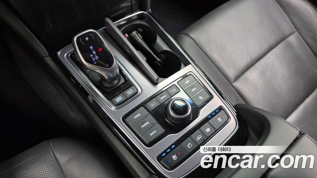 Hyundai Equus 2013 — photo 9
