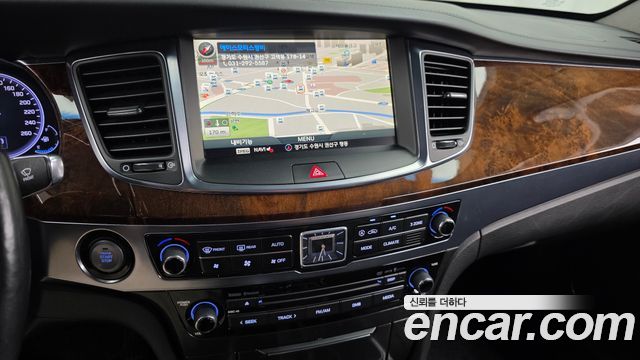 Hyundai Equus 2013 — photo 13