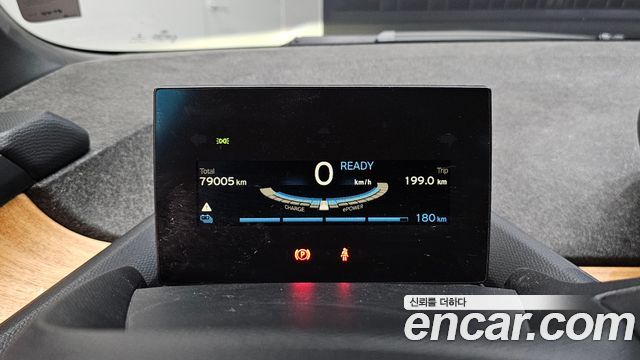 BMW i3 2018 — photo 11