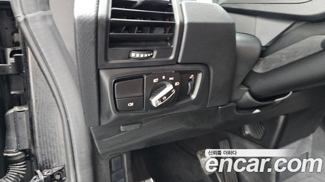 BMW i3 2018 — photo 24