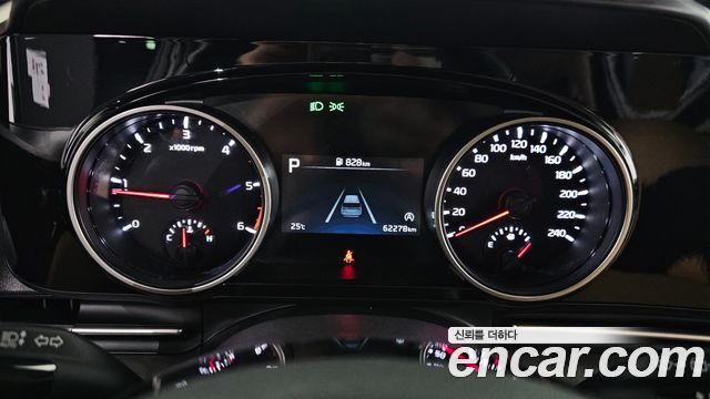 Kia Canival 2022 — photo 8