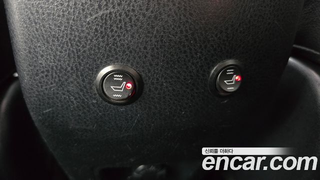 Toyota RAV4 2017 — photo 17