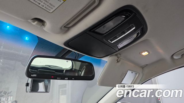 Kia Sorento 2017 — photo 19