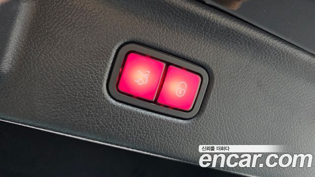 Mercedes-Benz S-Class 2023 — photo 15