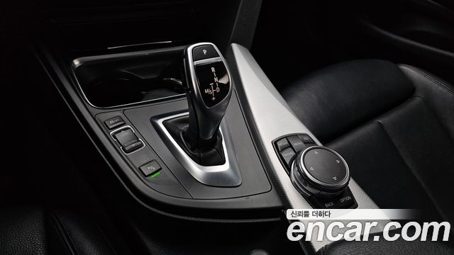 BMW 4-Series 2015 — photo 9