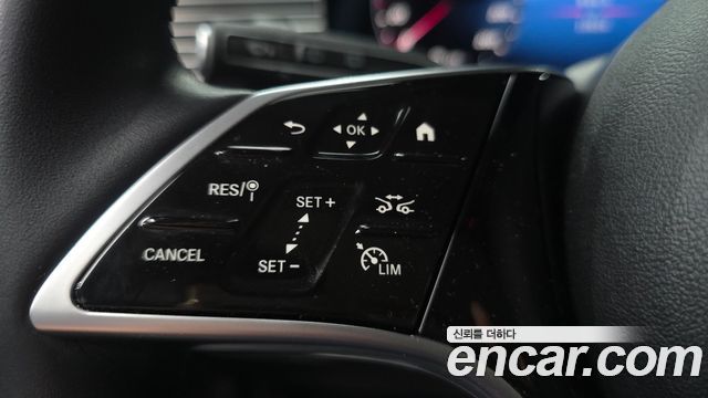 Mercedes-Benz GLE-Class 2025 — photo 35
