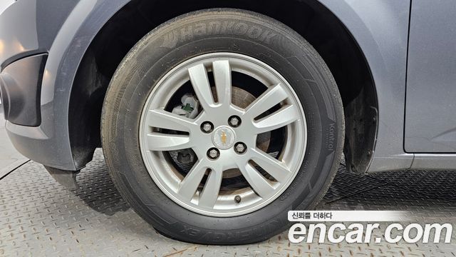 Chevrolet Korea Aveo 2014 — photo 5