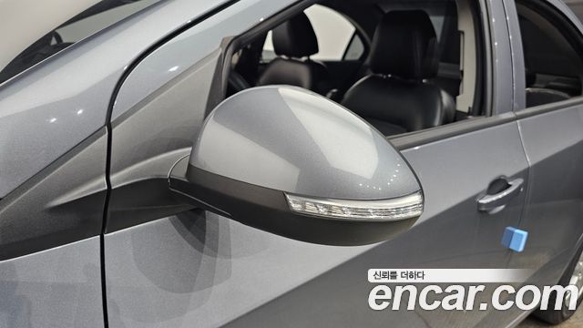 Chevrolet Korea Aveo 2014 — photo 19