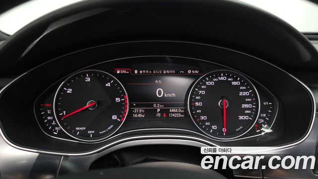 Audi A6 2018 — photo 8