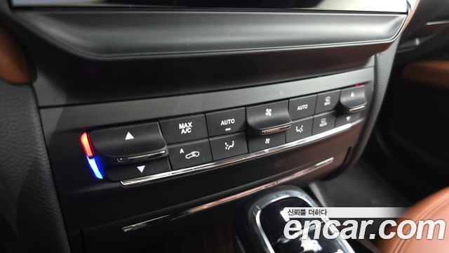 Maserati Ghibli 2022 — photo 22