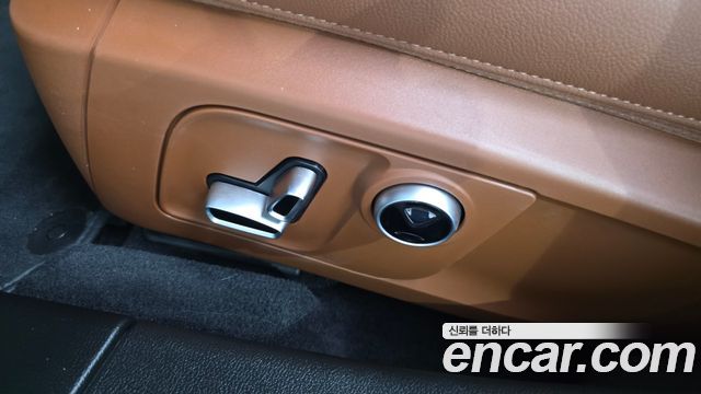Maserati Ghibli 2022 — photo 31
