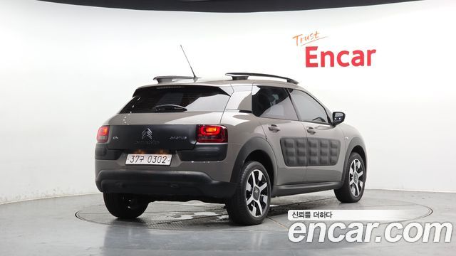 Citroën / DS C4 CACTUS 2017 — photo 2