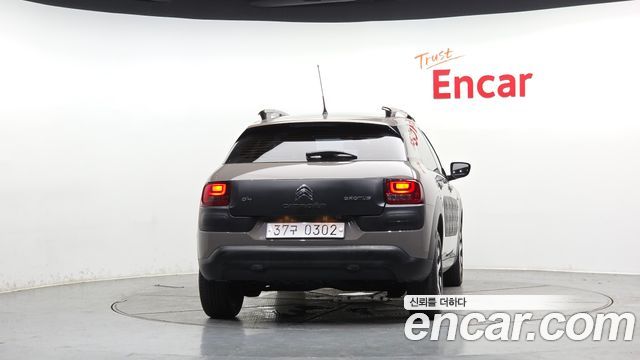 Citroën / DS C4 CACTUS 2017 — photo 4