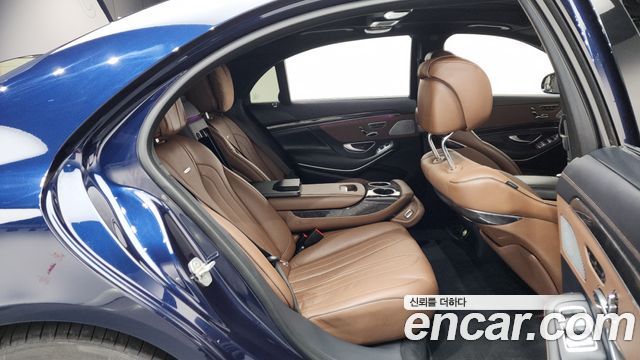 Mercedes-Benz S-Class 2018 — photo 17