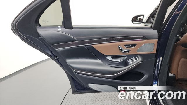 Mercedes-Benz S-Class 2018 — photo 15