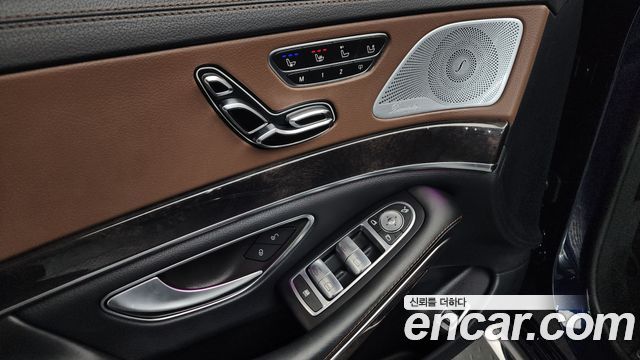Mercedes-Benz S-Class 2018 — photo 28