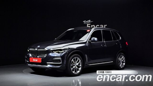 BMW X5 2019 — photo 1
